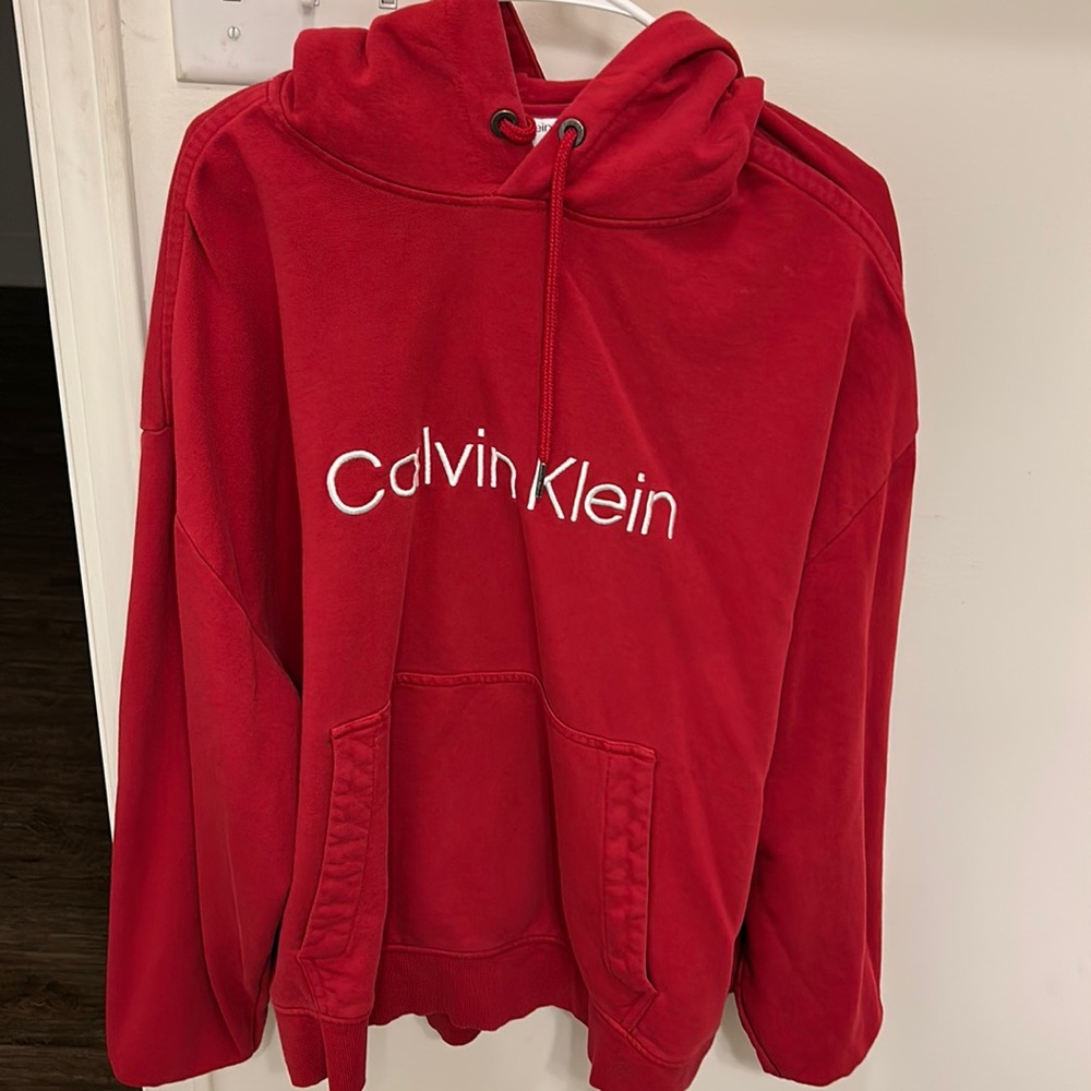 red calvin klein cookie